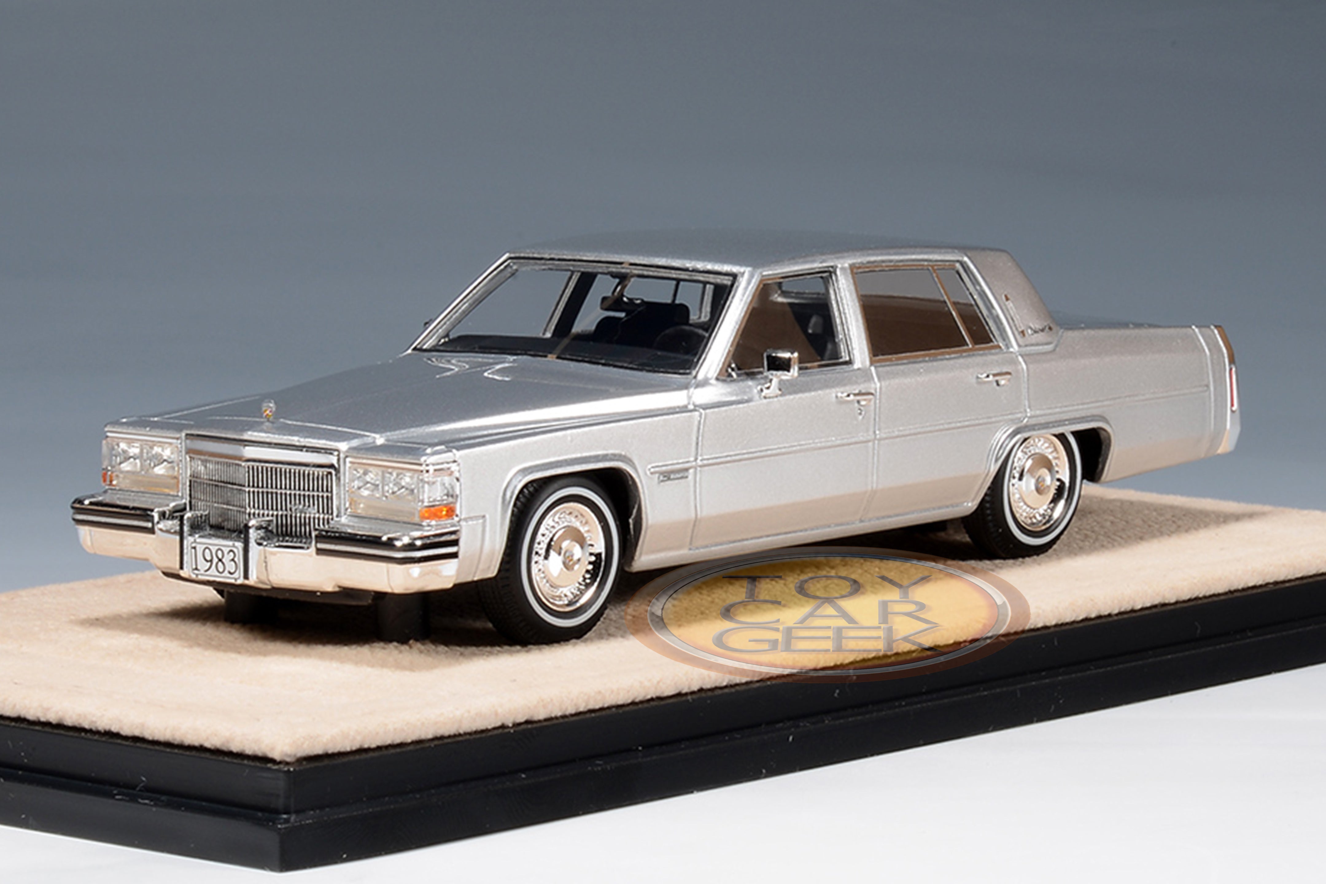 1983 Cadillac Sedan De Ville - Silver Metallic (Pre-Order)