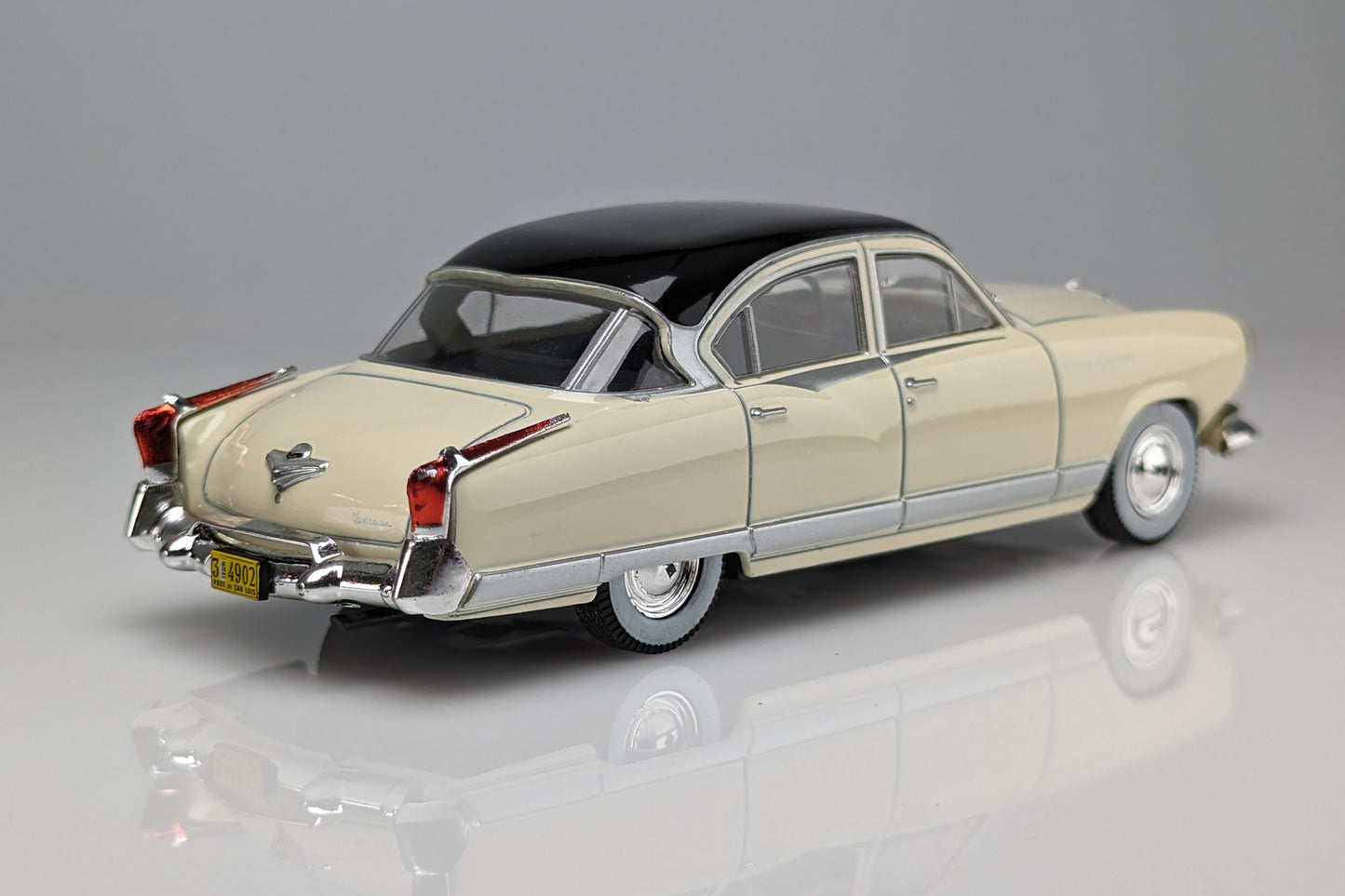 1958 IKA Kaiser Carabela