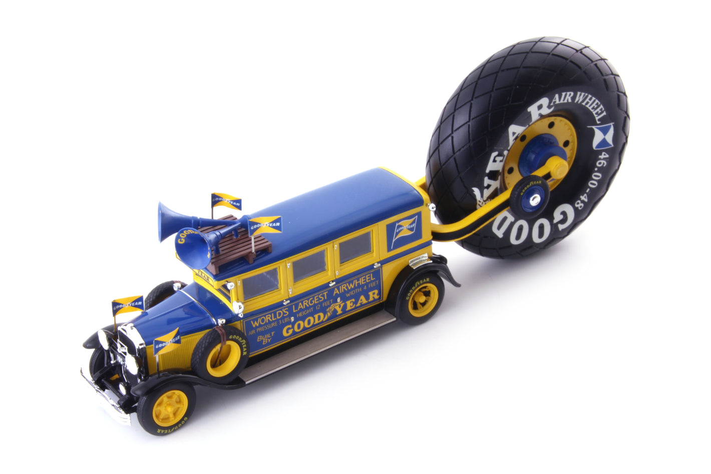 1929 Buick "Goodyear Airwheel" Bus