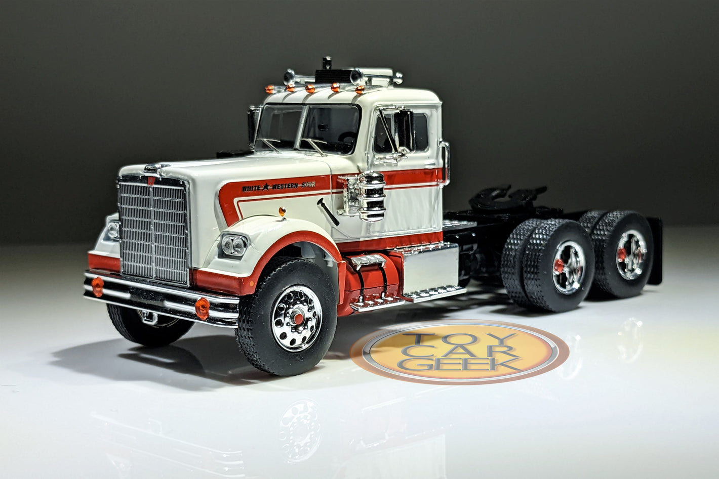 1970 Western Star 4864 (Pre-Owned)