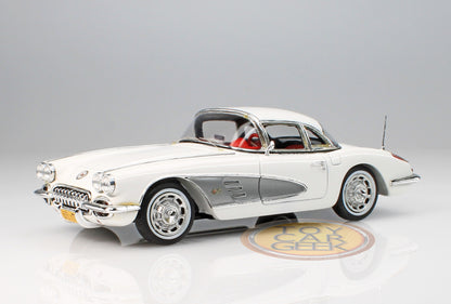 1960 Chevrolet Corvette C1 Hard Top - White (Pre-Owned)