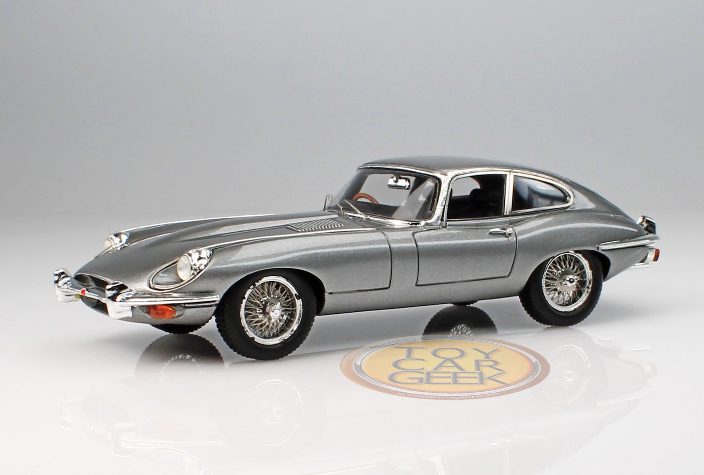 1968 Jaguar E Type S2 Coupe - Silver (Pre-Owned)