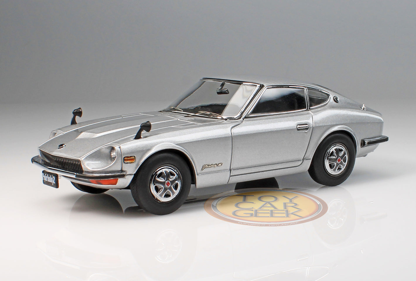 1969 Nissan Fairlady Z S30 - Silver (Pre-Owned)