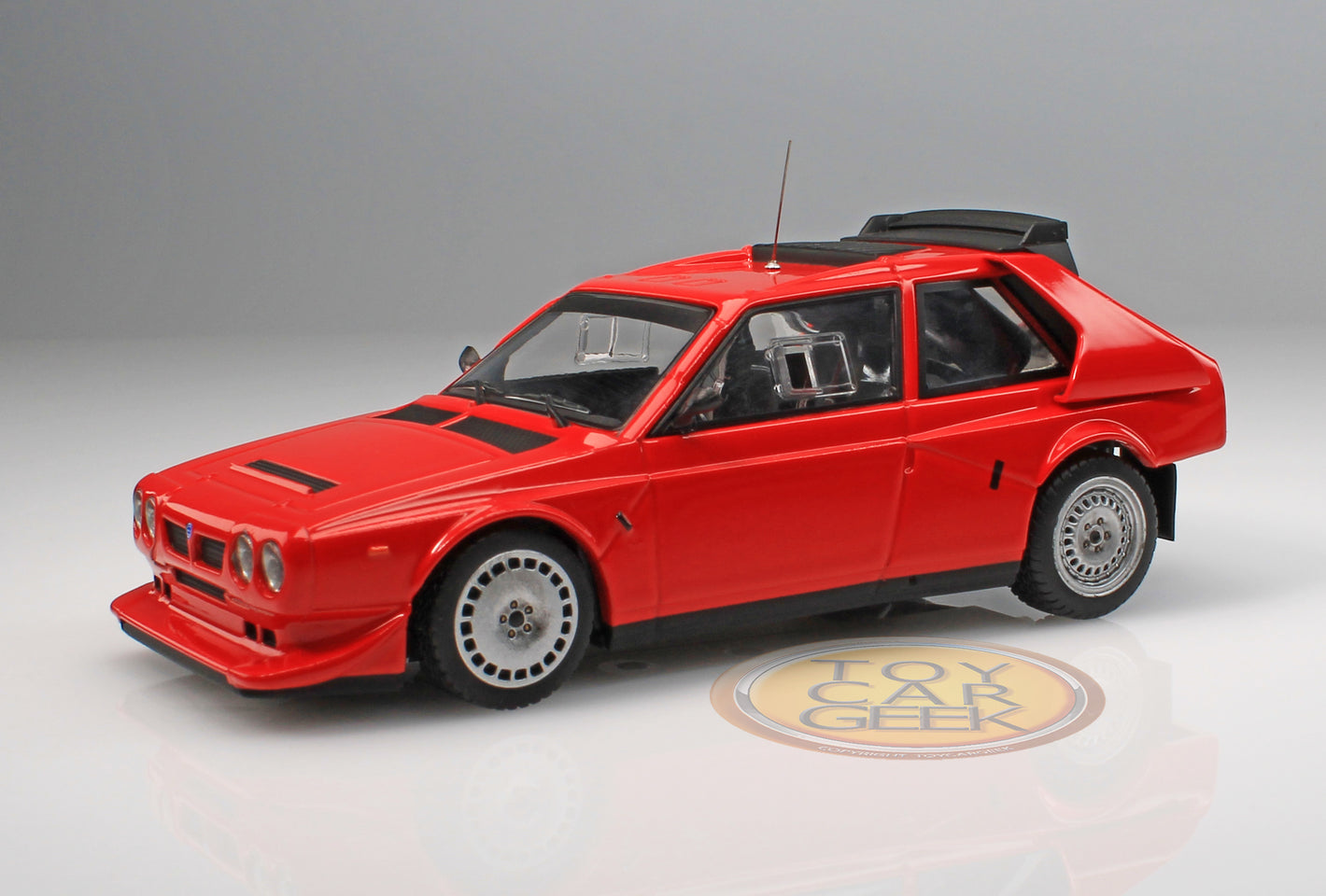 1986 Lancia Delta S4 - Red (Pre-Owned)