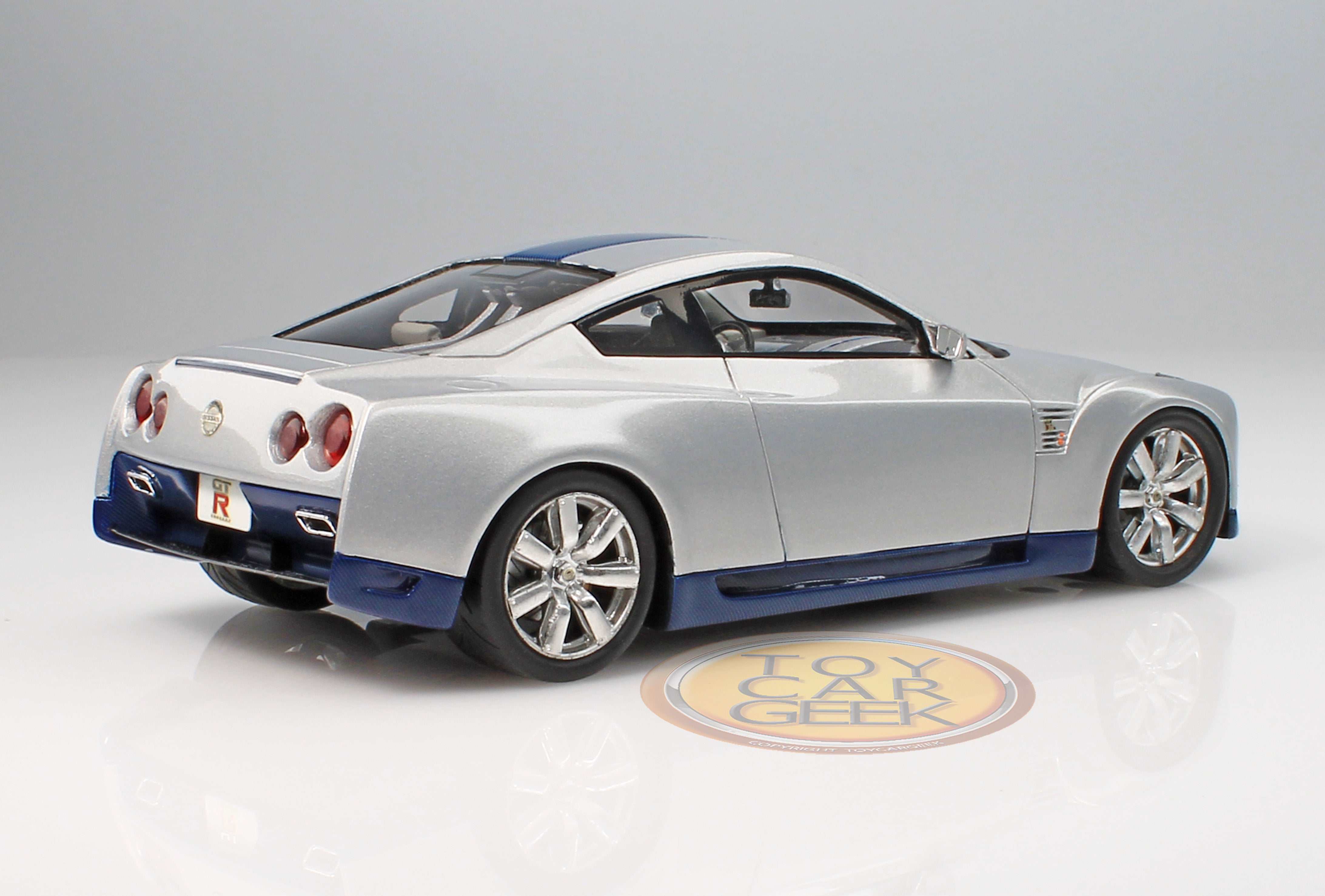 2001 Nissan GT-R Concept - 35th Tokyo Motor Show