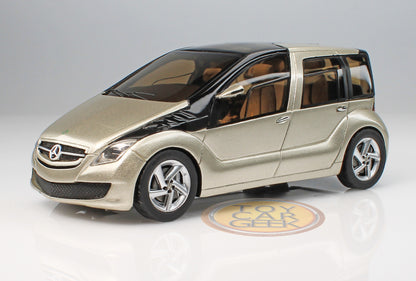 2005 Mercedes-Benz F600 Concept - Gold (Pre-Owned)