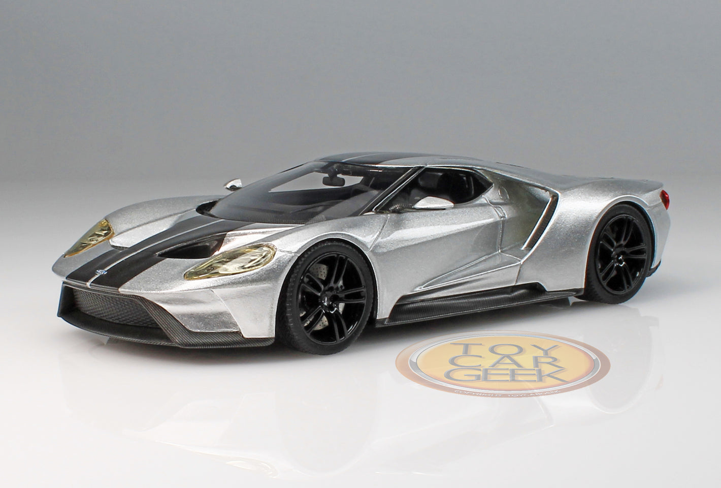 2015 Ford GT - Chicago Auto Show Silver (Pre-Owned)