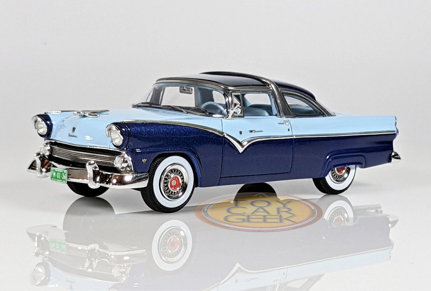 1955 Ford Fairlane Crown Victoria (Pre-Owned)