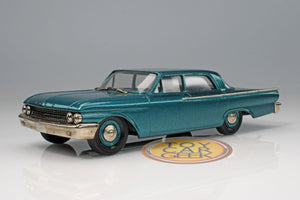 1961 Ford Fairlane 4-Door Sedan (Pre-Owned)