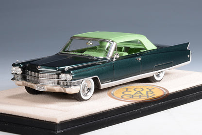 1963 Cadillac Eldorado Biarritz Conv. - Closed