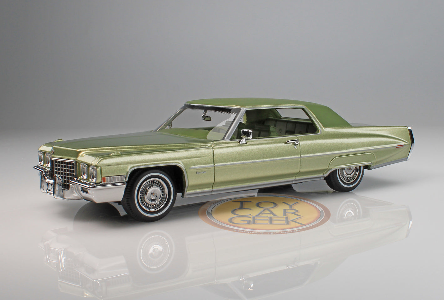 1971 Cadillac Coupe de Ville - Green