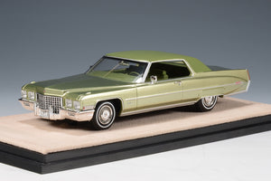 1971 Cadillac Coupe de Ville - Cypress Green Metallic