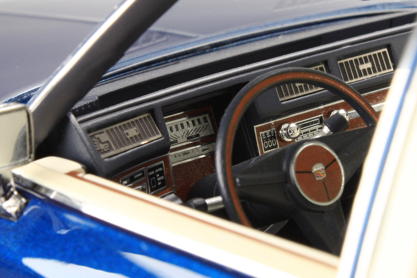 1974 Cadillac Coupe De Ville
