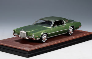 1972 Lincoln Continental Mark IV (Pre-Order)