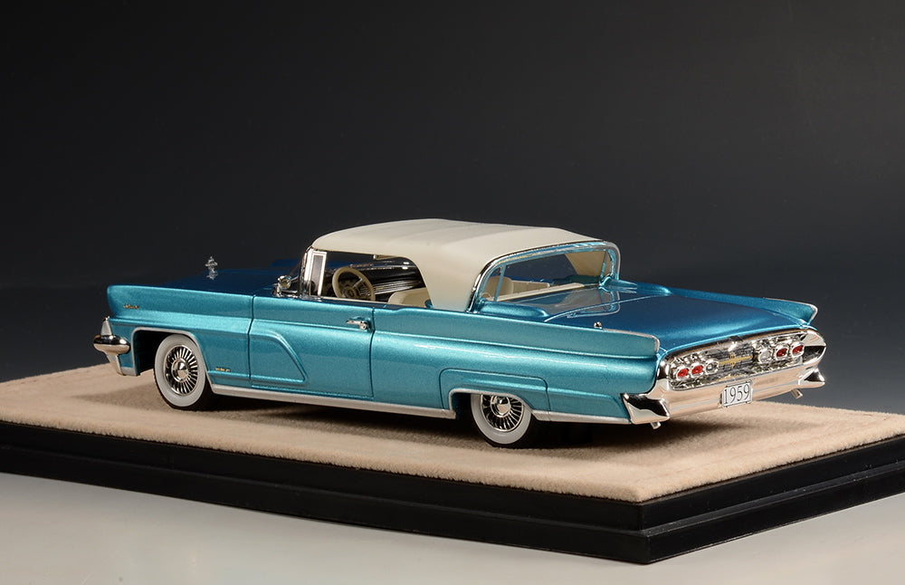 1959 Continental Mark IV, Closed