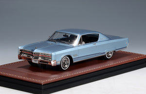 1968 Chrysler 300 - Blue