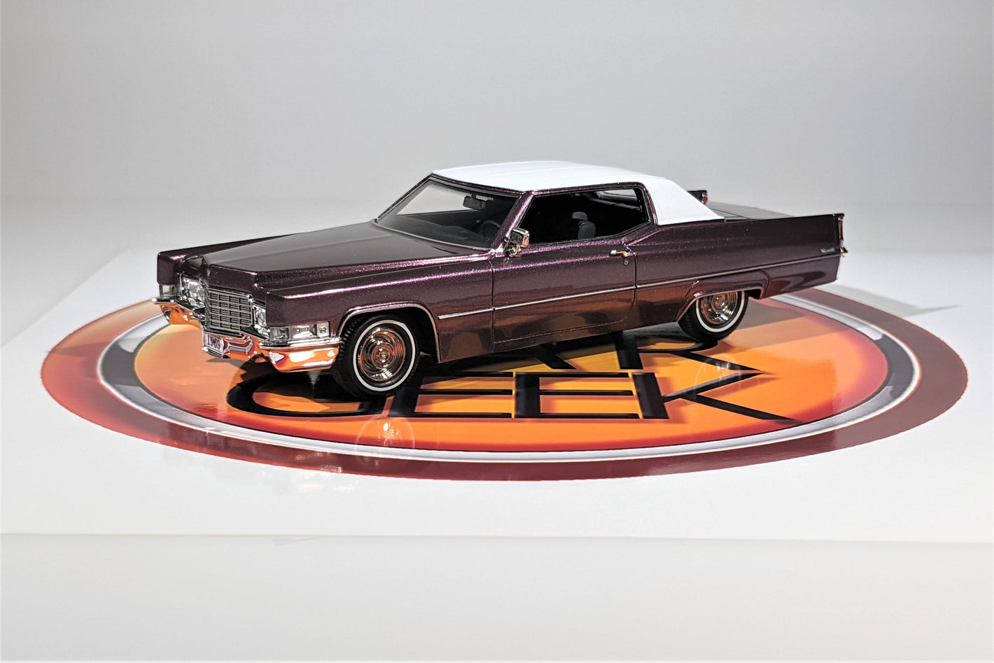 1969 Cadillac Coupe De Ville - Mauve (Pre-Owned)
