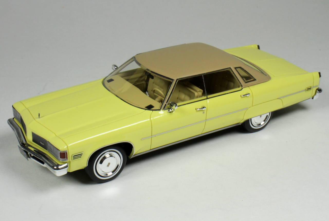 1976 Oldsmobile 98 Regency Sedan