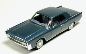 1962 Lincoln Continental (Pre-Order)