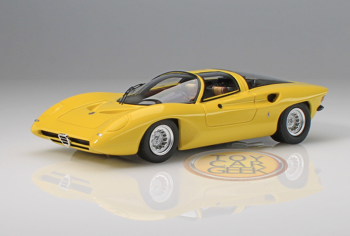 1969 Alfa Romeo 33/2 Coupe Speciale Pininfarina - Yellow