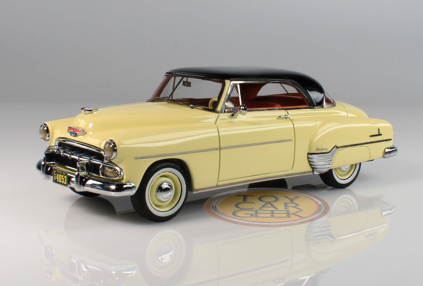 1952 Chevrolet Deluxe HT Coupe (Pre-Owned)