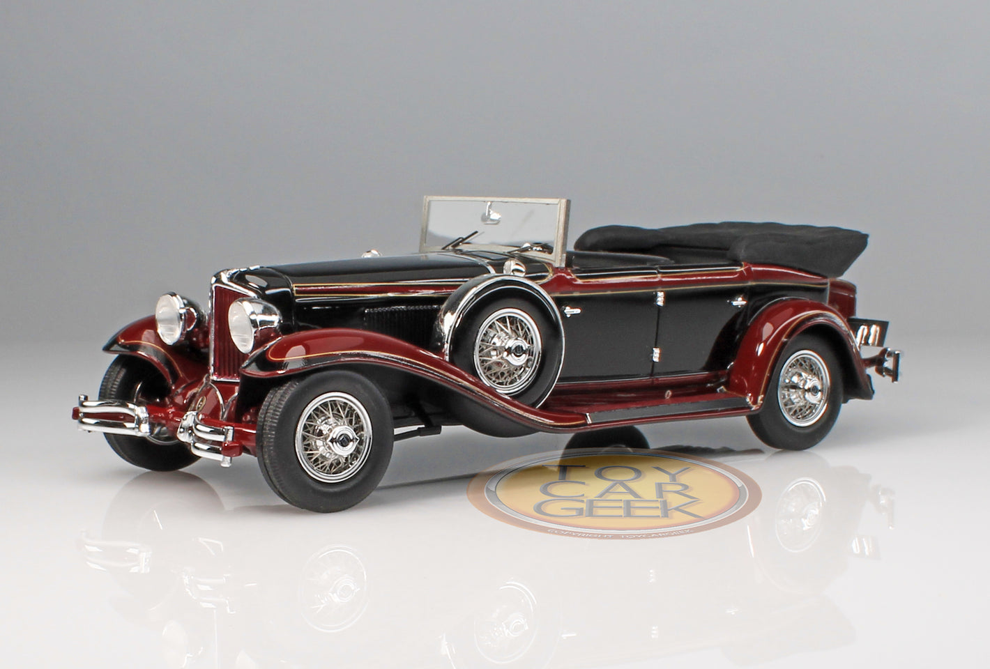 1931 Cord L-29 Phaeton Sedan, Open - Black/Maroon