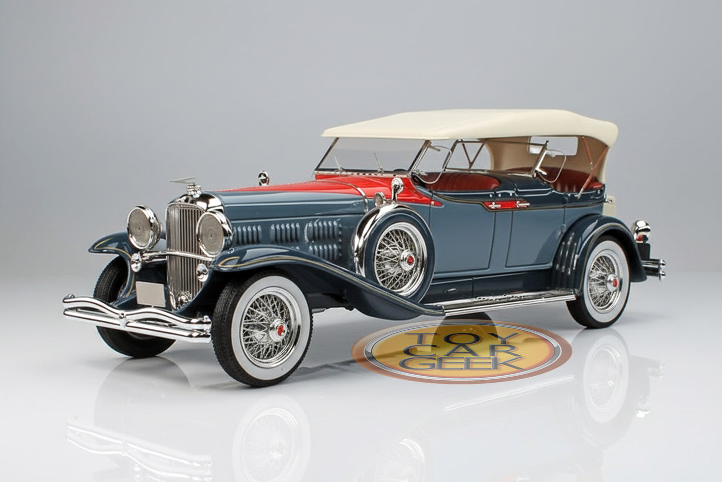 1934 Duesenberg J Le Baron Phaeton - Closed