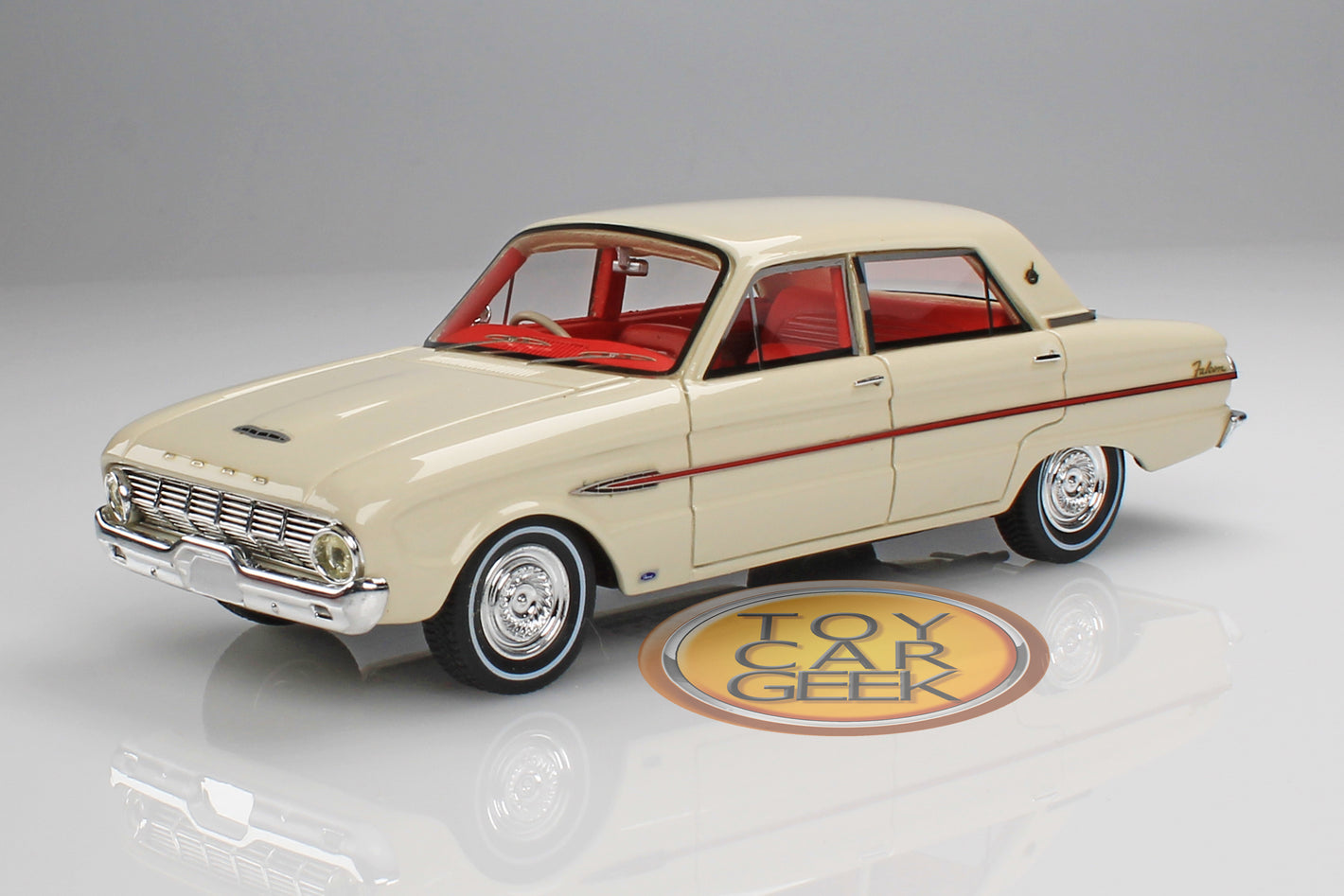 1962 Ford XL Falcon Futura Sedan (Australia RHD) - White (Pre-Owned)