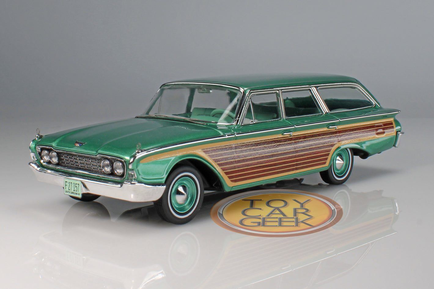 1960 Ford Country Squire (Pre-Owned)