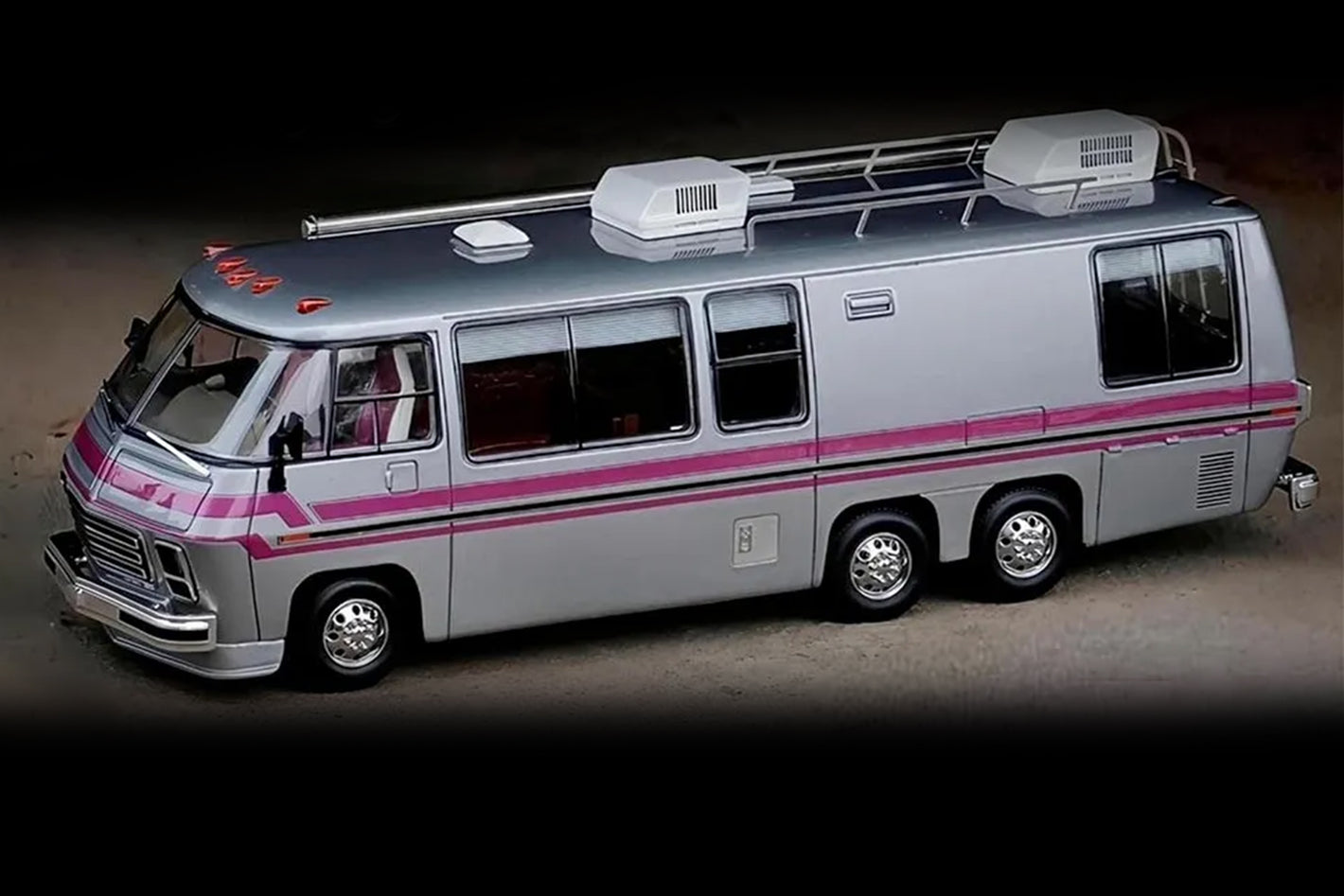 GMC Motorhome (Pre-Order)