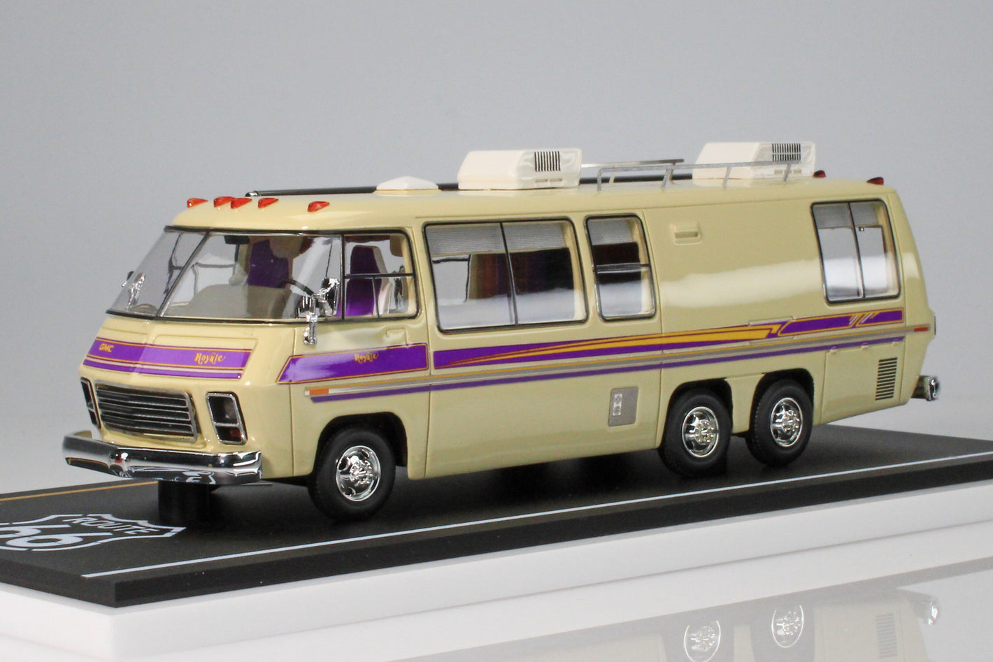 GMC Motorhome