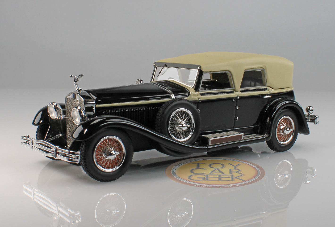 1930 Isotta Fraschini Castagna Tipo 8A SS No. 1578, Closed - Black