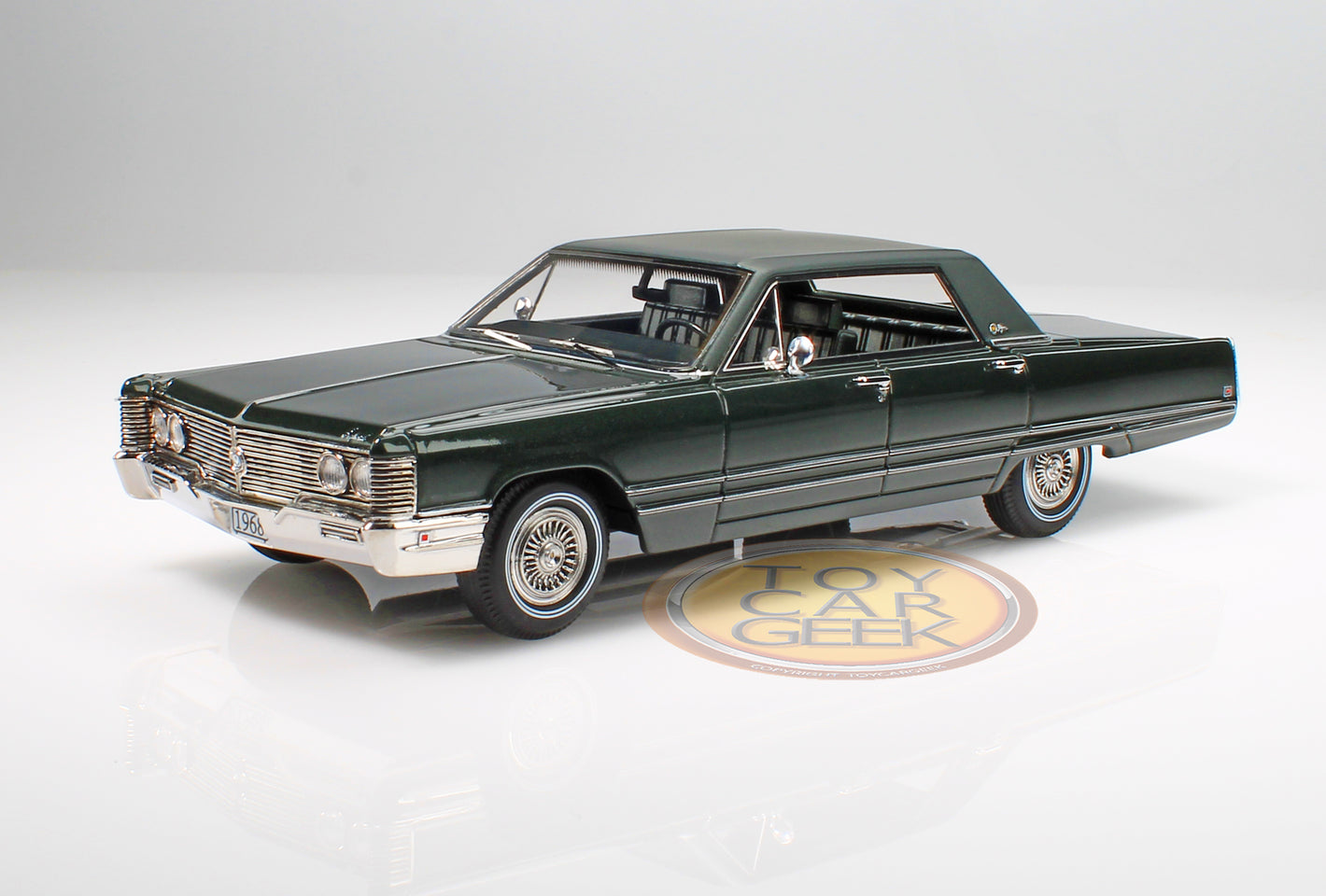 1968 Imperial LeBaron - Forest Green Metallic