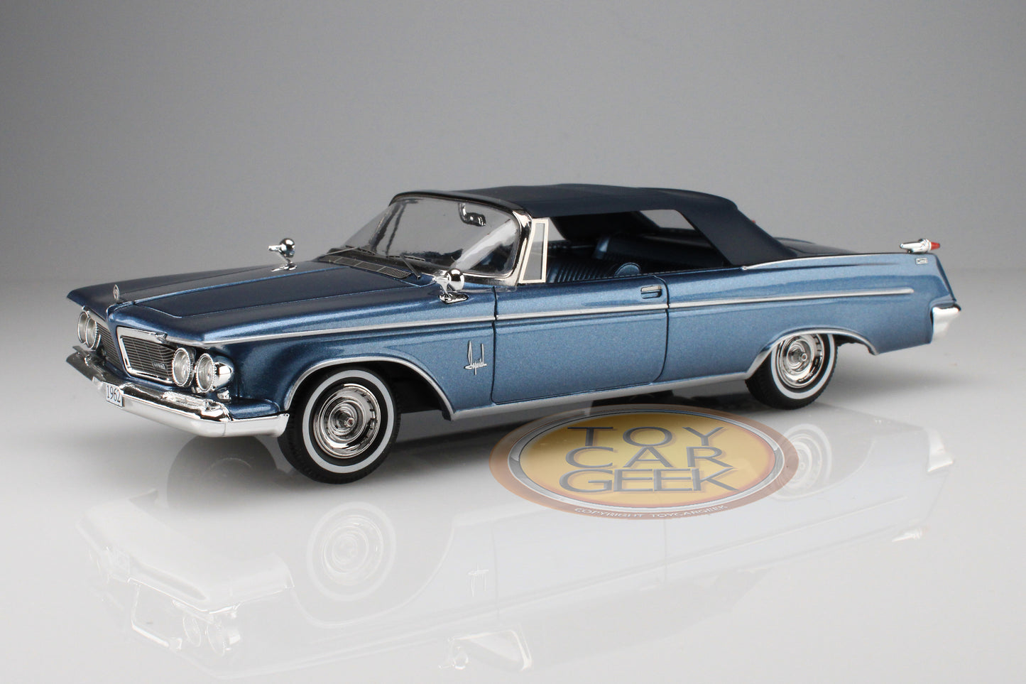 1962 Imperial Crown Convertible, Closed