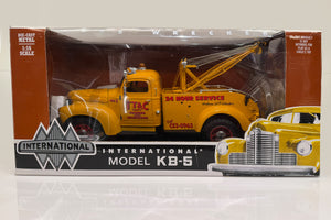 1948 International Model KB-5 Wrecker - 1:16 Scale (Pre-Owned)