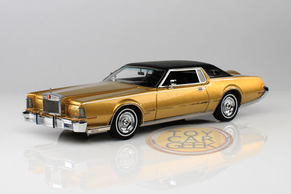 1973 Lincoln Continental Mark IV - Gold (Pre-Owned)