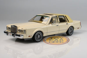 1986 Lincoln Town Car (Pre-Owned)