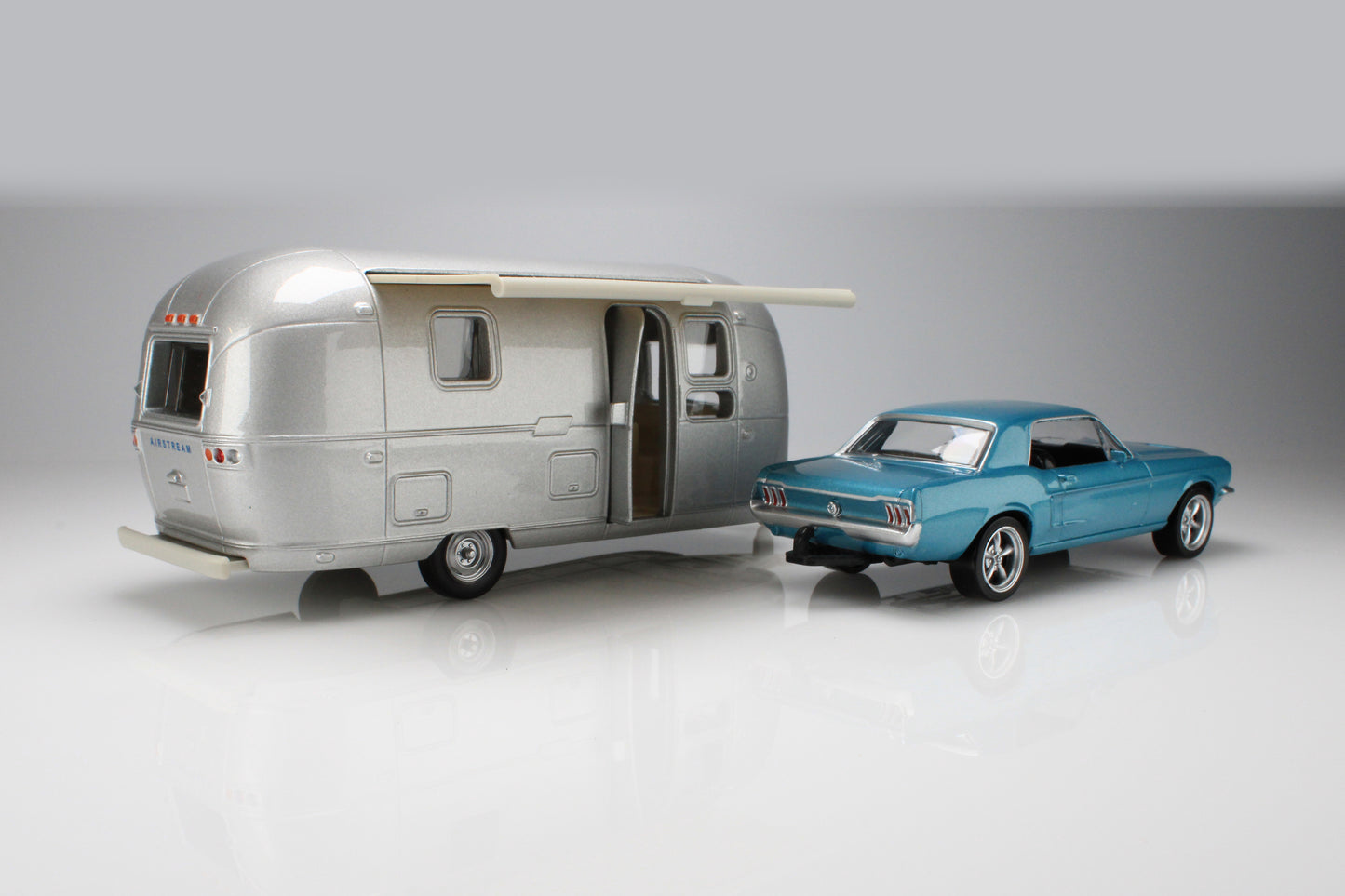 1968 Ford Mustang with Airstream Trailer