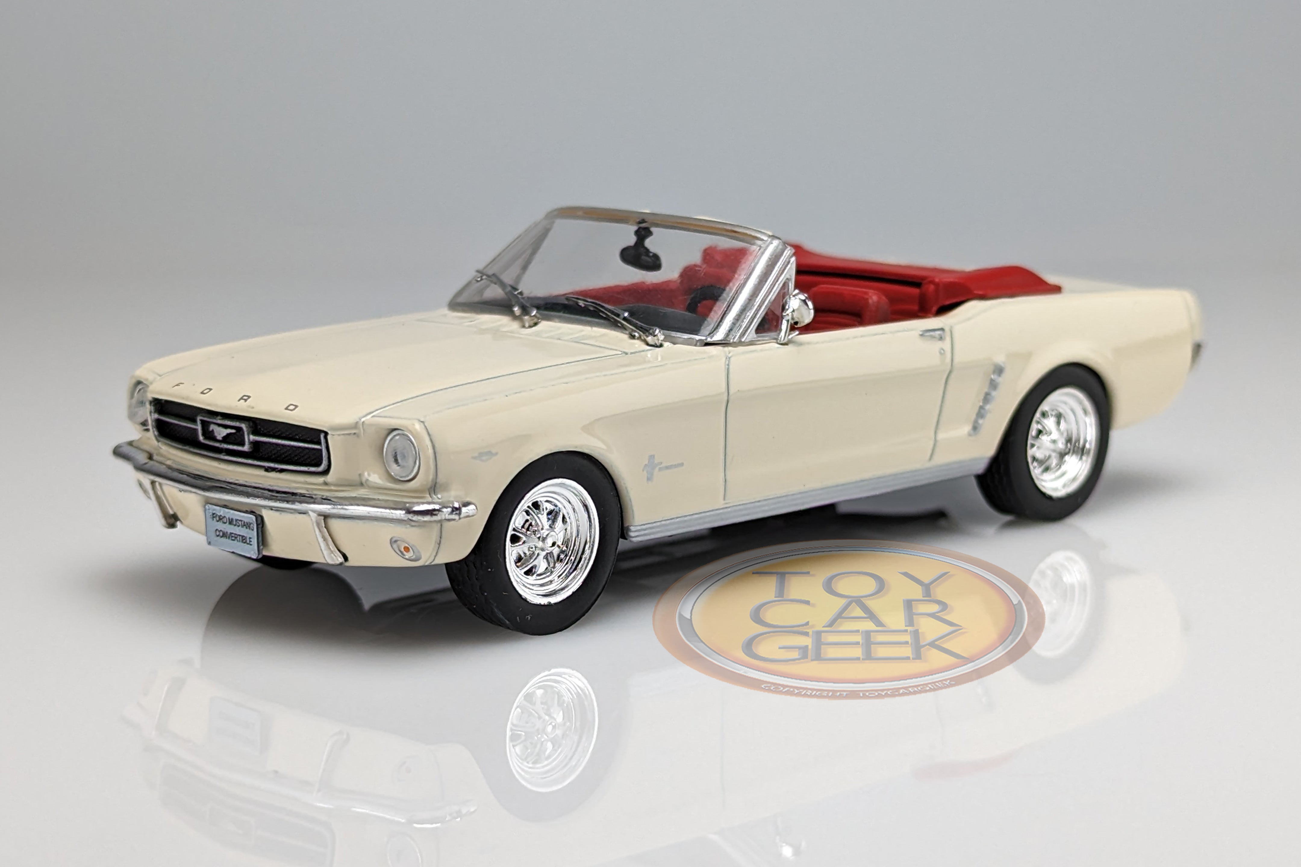 1965 Ford Mustang Convertible – toycargeek