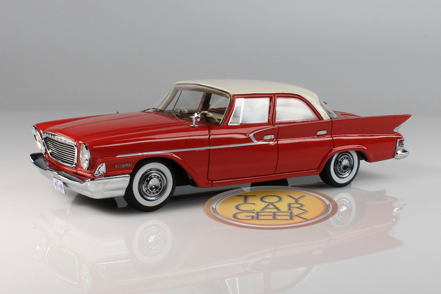 1961 Chrysler Newport Sedan, Red/White (Pre-Owned)