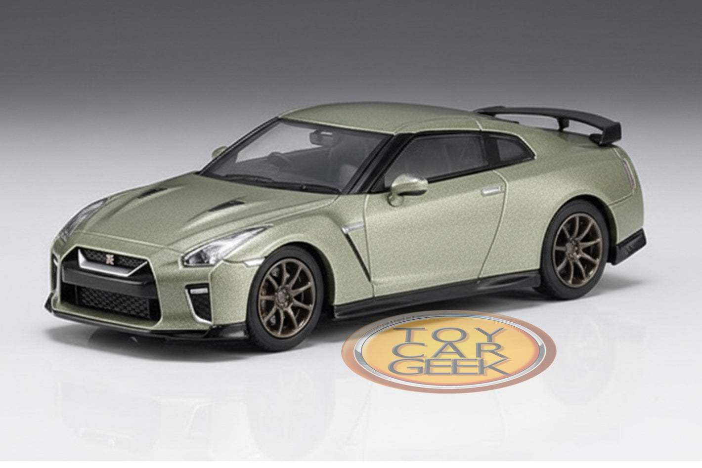 Nissan GT-R Premium Edition T-Spec - Green w/Book