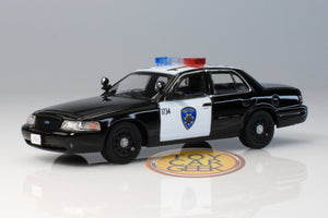 Ford Crown Victoria - Oakland Police