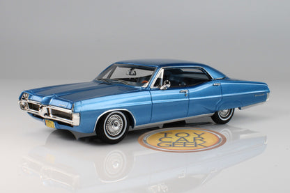 1967 Pontiac Bonneville - Tyrol Blue