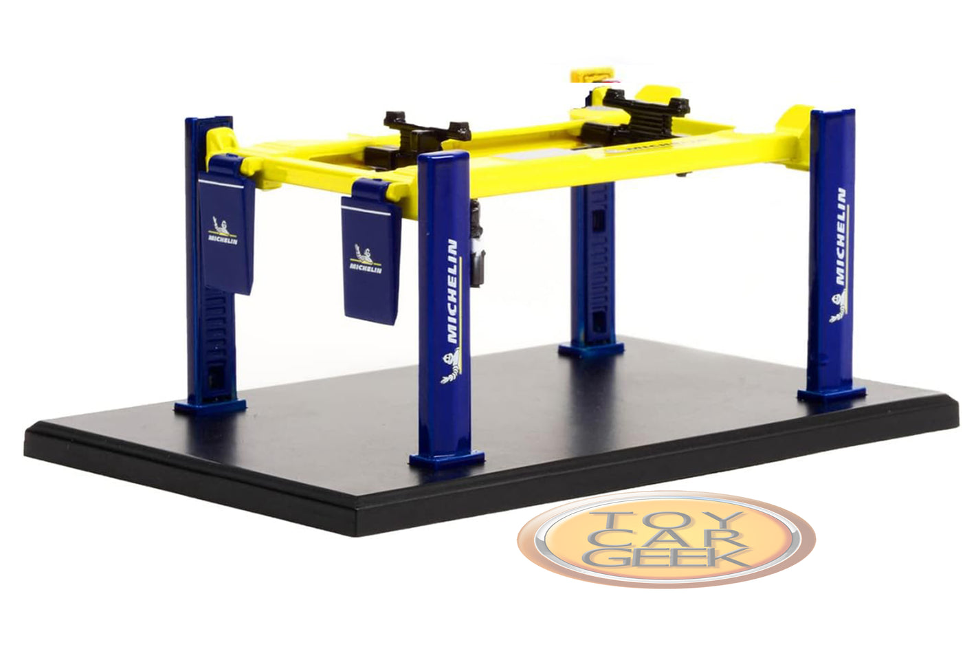 Four Post Lift - Michelin