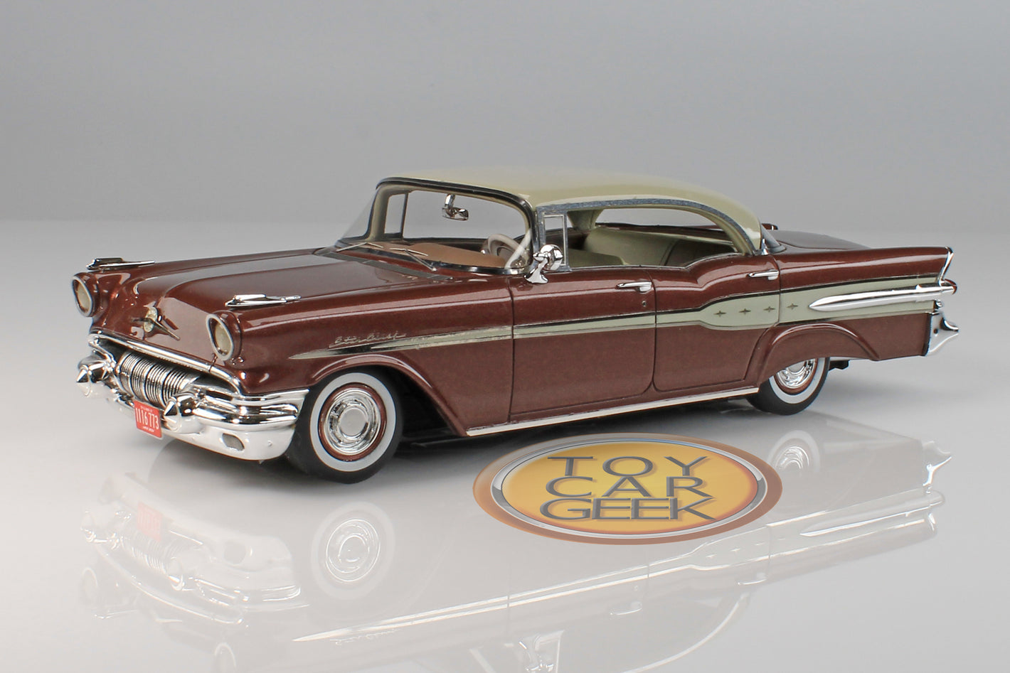 1957 Pontiac Star Chief (Pre-Owned)