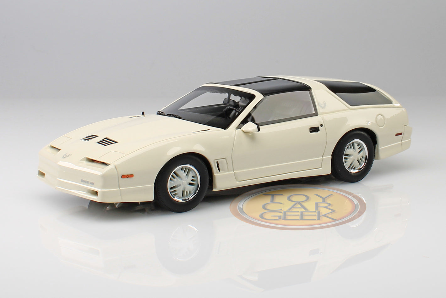 1985 Pontiac Firebird Trans Am Type K Kammback Concept - White