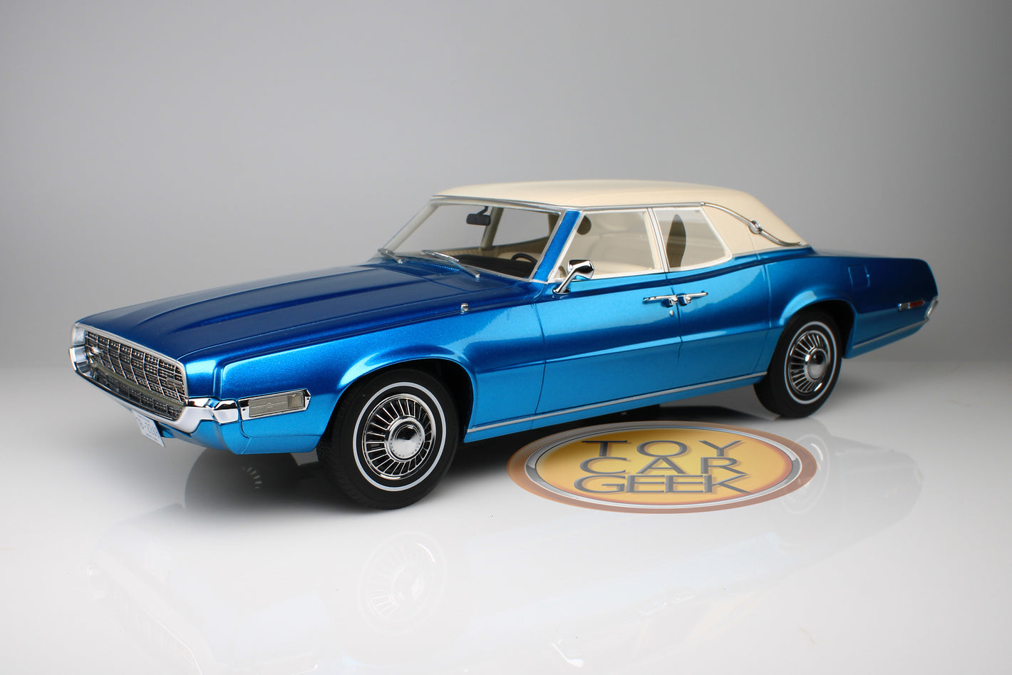 1968 Ford Thunderbird (Pre-Owned)