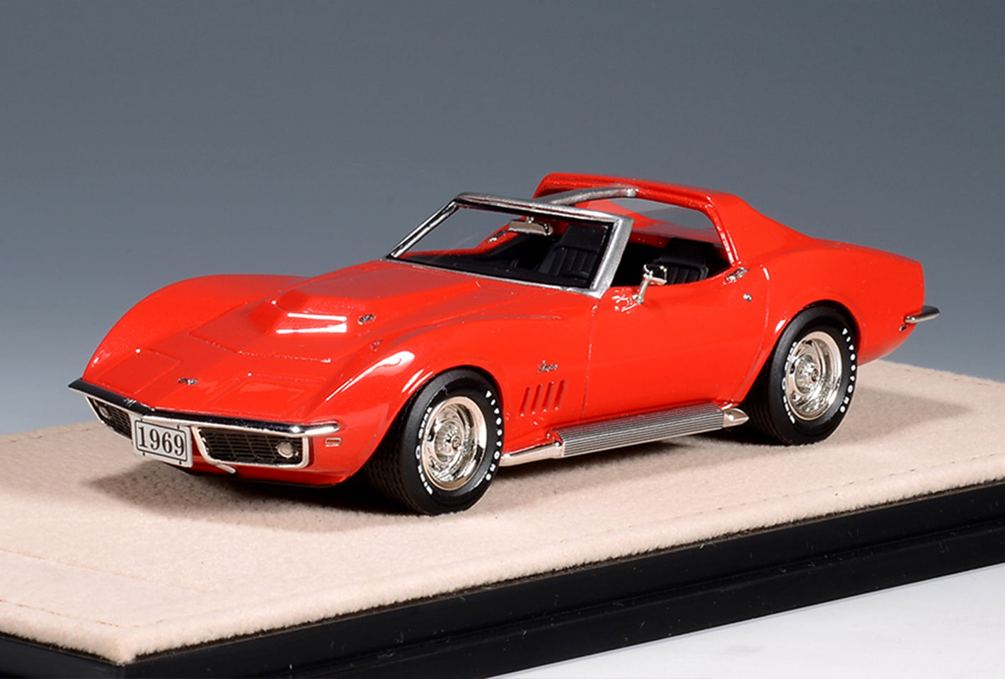 1969 Chevrolet Corvette - Monza Red