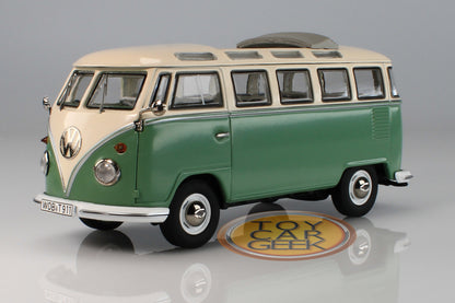 1962 Volkswagen T1b Samba Bus