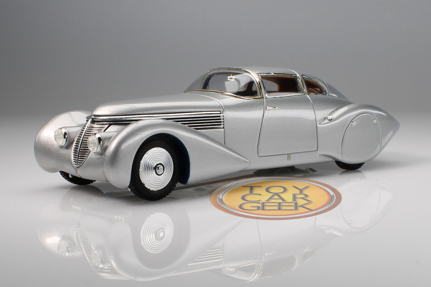 1938 Dubonnet Hispano-Suiza H6C "Xenia" - Silver (Pre-Owned)